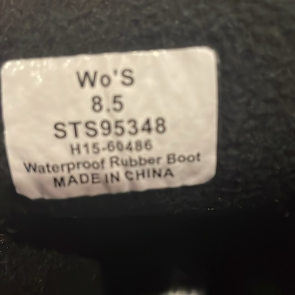 Sperry water proof rubber Women's Blue and White Lace-Up Boots. - Picture 6 of 6